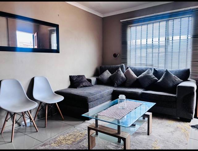 2 BEDROOM HOUSE FOR SALE IN FLEURHOF